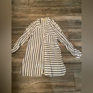 Love Notes striped open‎ shoulder top
